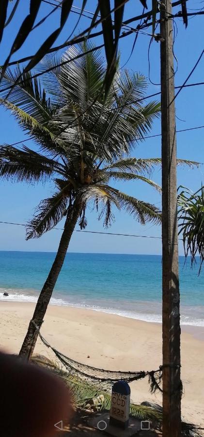 Chandi Gaya Beach Guesthouse Tangalle Luaran gambar