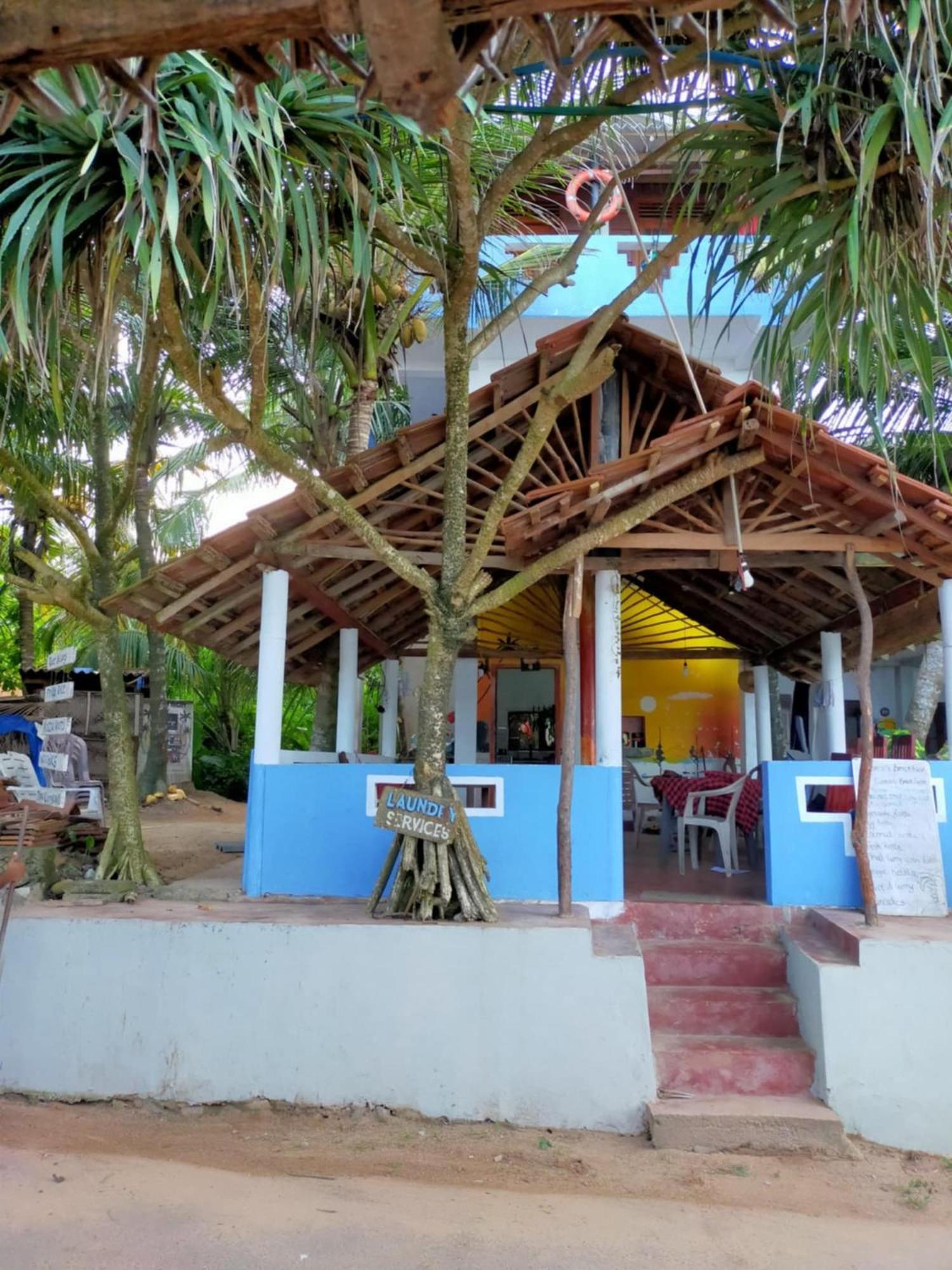 Chandi Gaya Beach Guesthouse Tangalle Luaran gambar